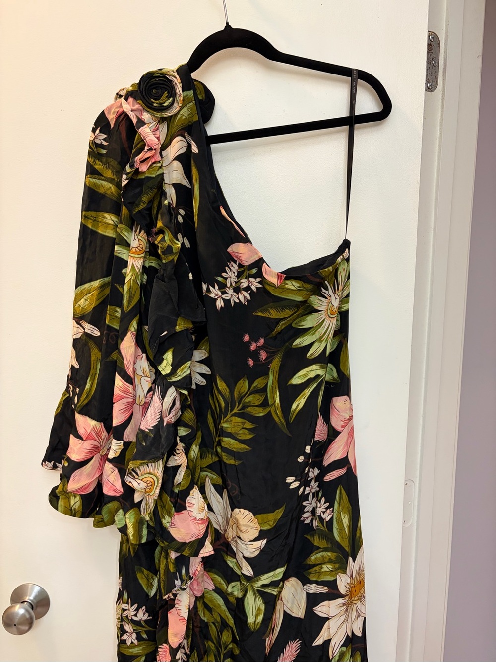 NWT FARM RIO One-Shoulder Floral Midi Dress - Picture 10 of 15